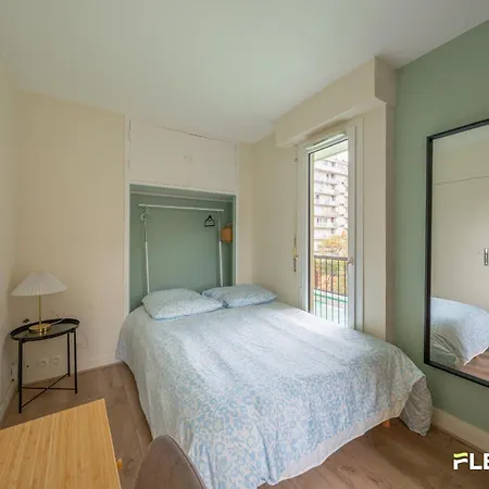 Flexliving - Splendid Whole - Croix Nivert * Paris
